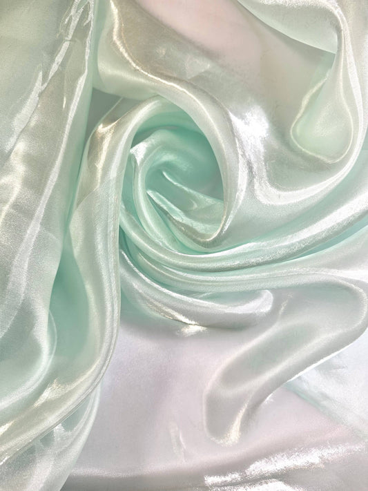 AQUA: Organza liquide vert d’eau