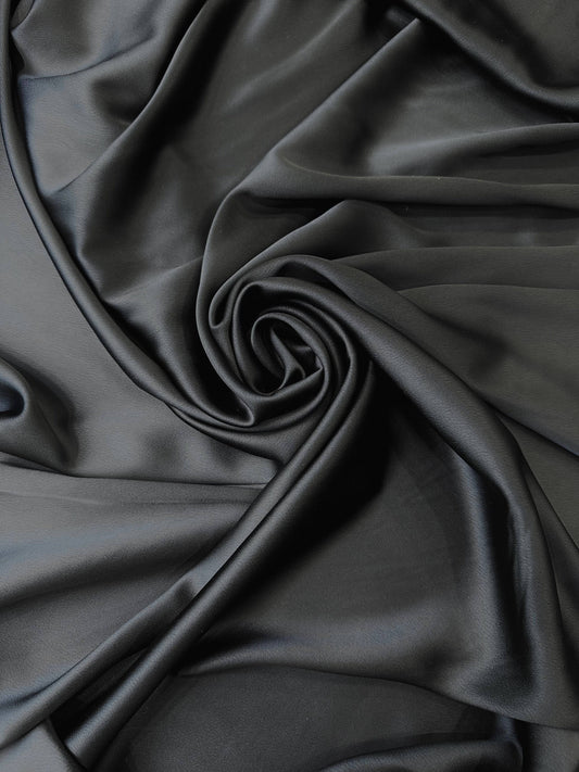 MINELI: Crepe viscose-poly lycra envers satin noir
