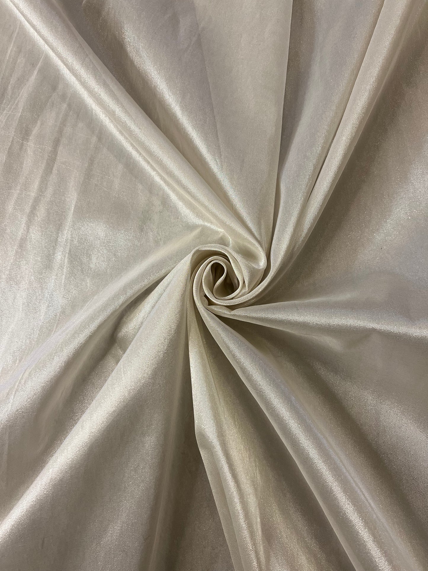 NICOLE: Organza de soie champagne irisé