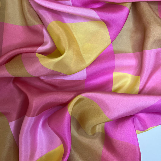 INTENSO: Pongée de soie imprimé motif Pucci