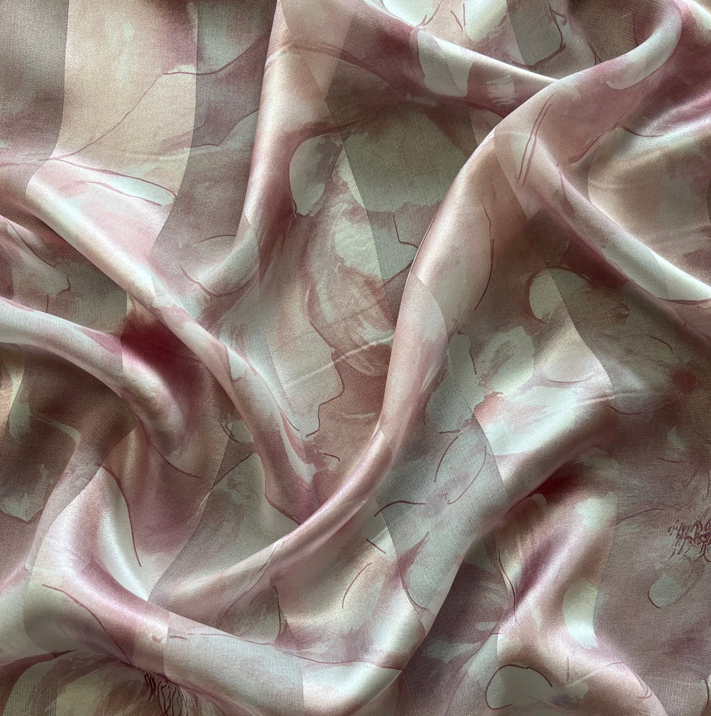 Paloma: bande satin à motifs fleurs roses