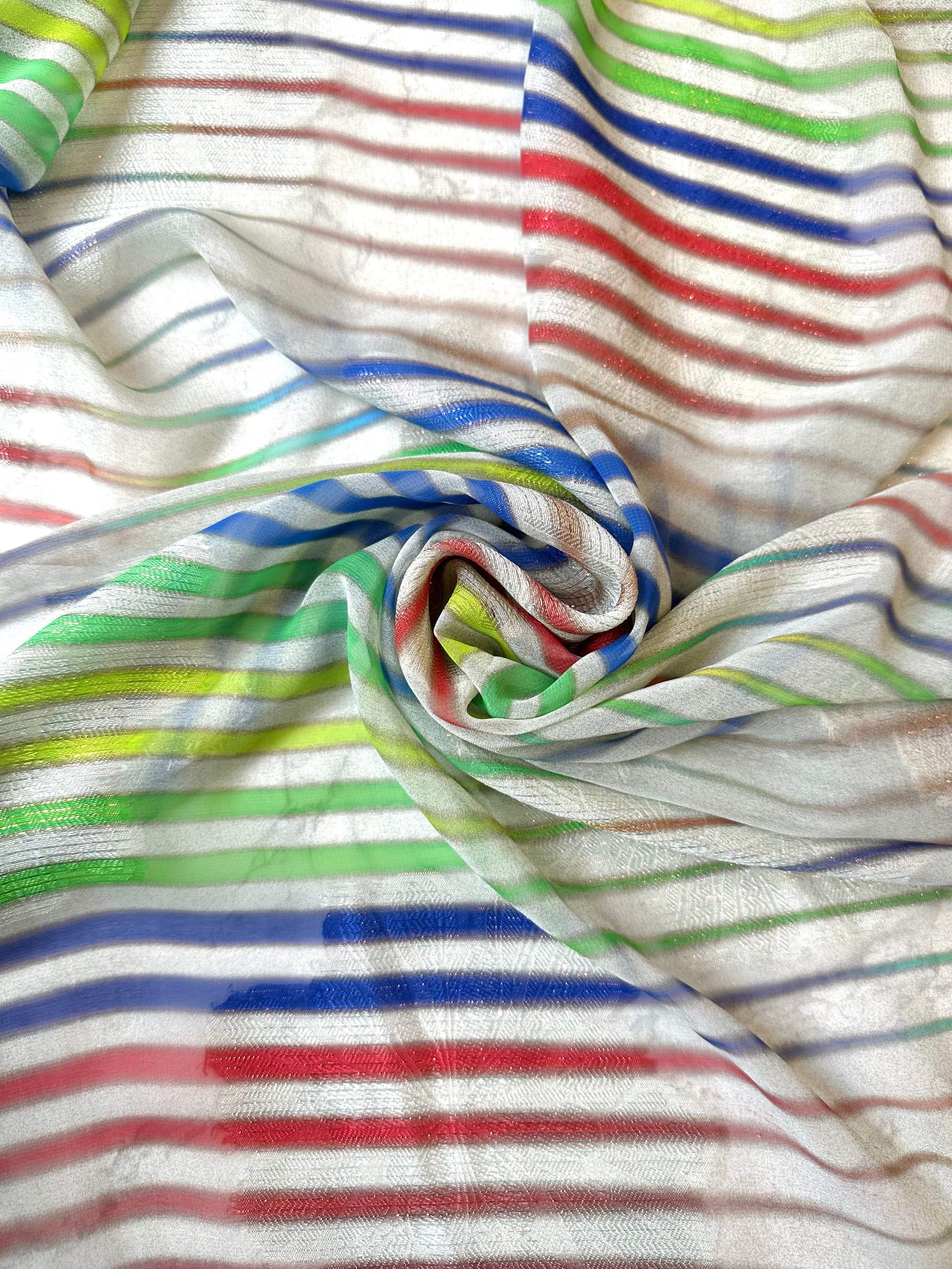 LIVIA: Mousseline fil coupé imprimé rayures multicolores