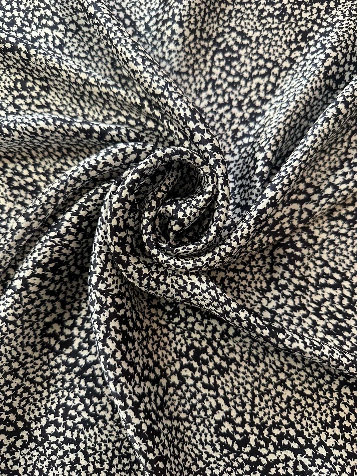 Satin de soie imprimé