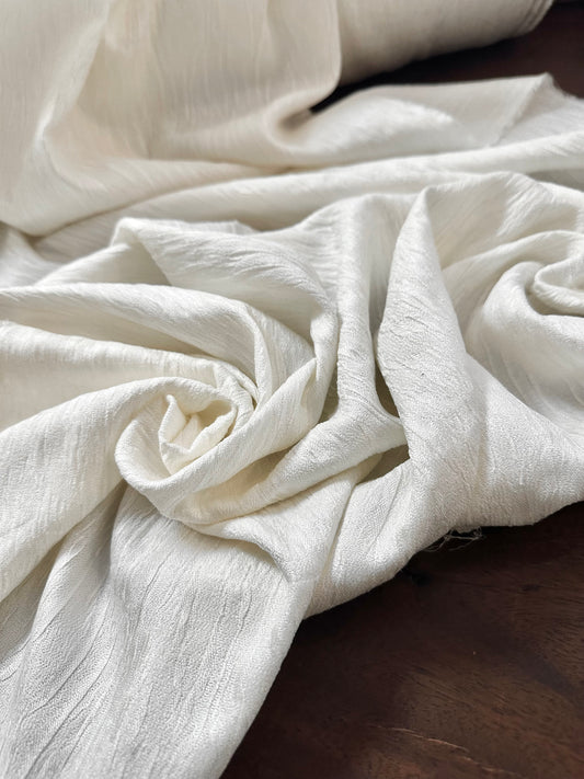 DIANE: Soie ivoire texturée