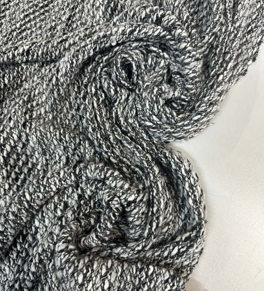 MILEYDI: Laine tricot chiné noir et blanc