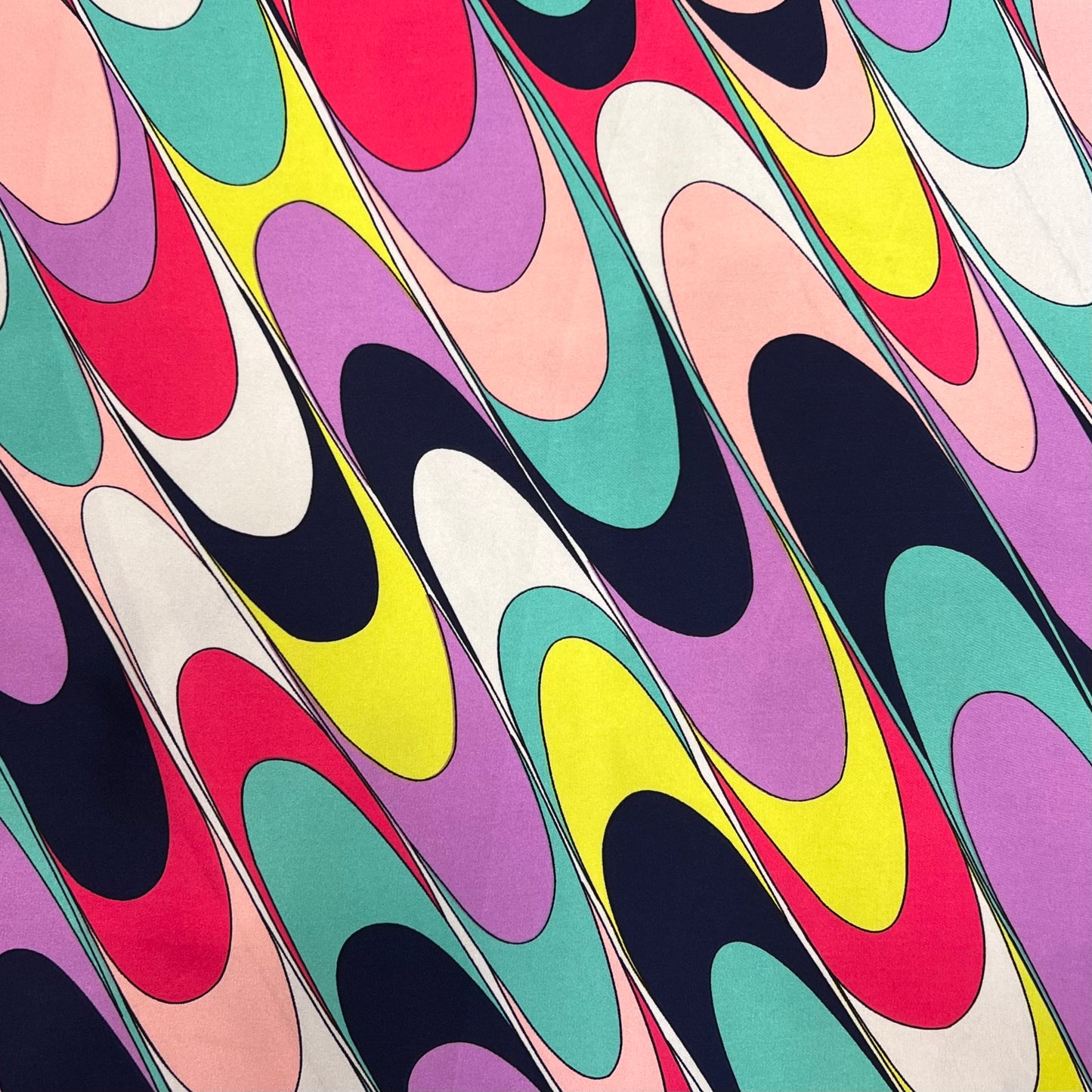 AURORE: Satin imprimé motifs arrondis en diagonale