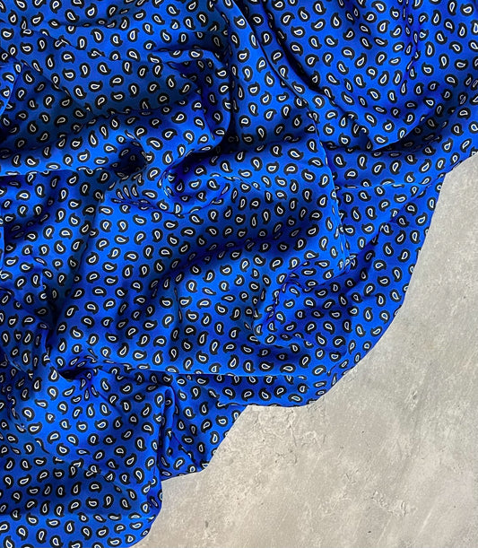 GOCCIA BLU: Satin de viscose bleu royal vibrant