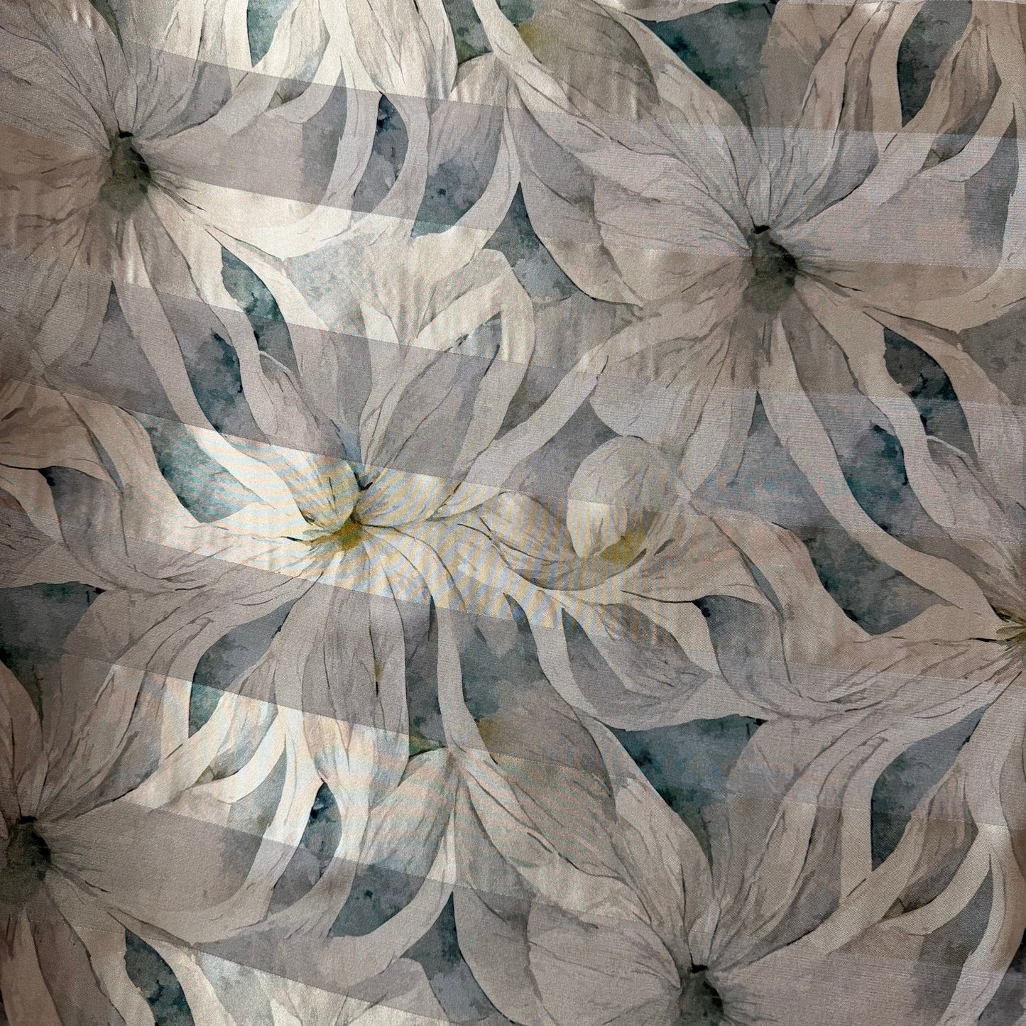 MIRANDA : Bande satin imprimé floral argenté