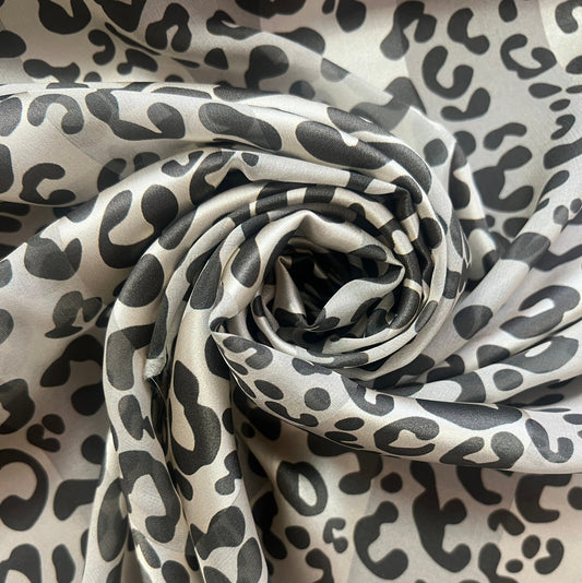 EVA : Bande satin imprimée motif léopard