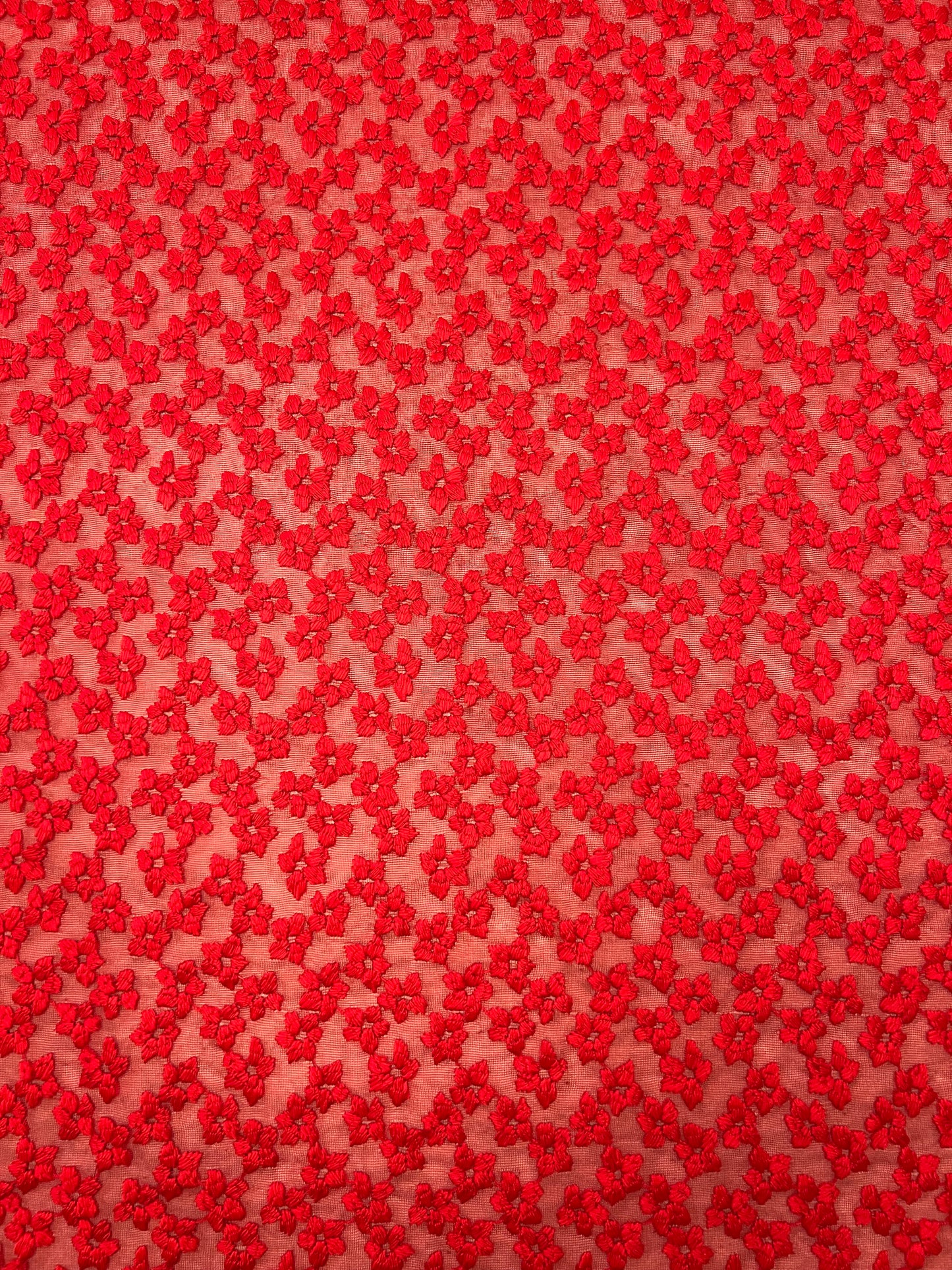 NATURA : Tulle brodée à fleurs Rouge