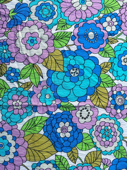 JUNIE: Tissu de coton rétro imprimé florale