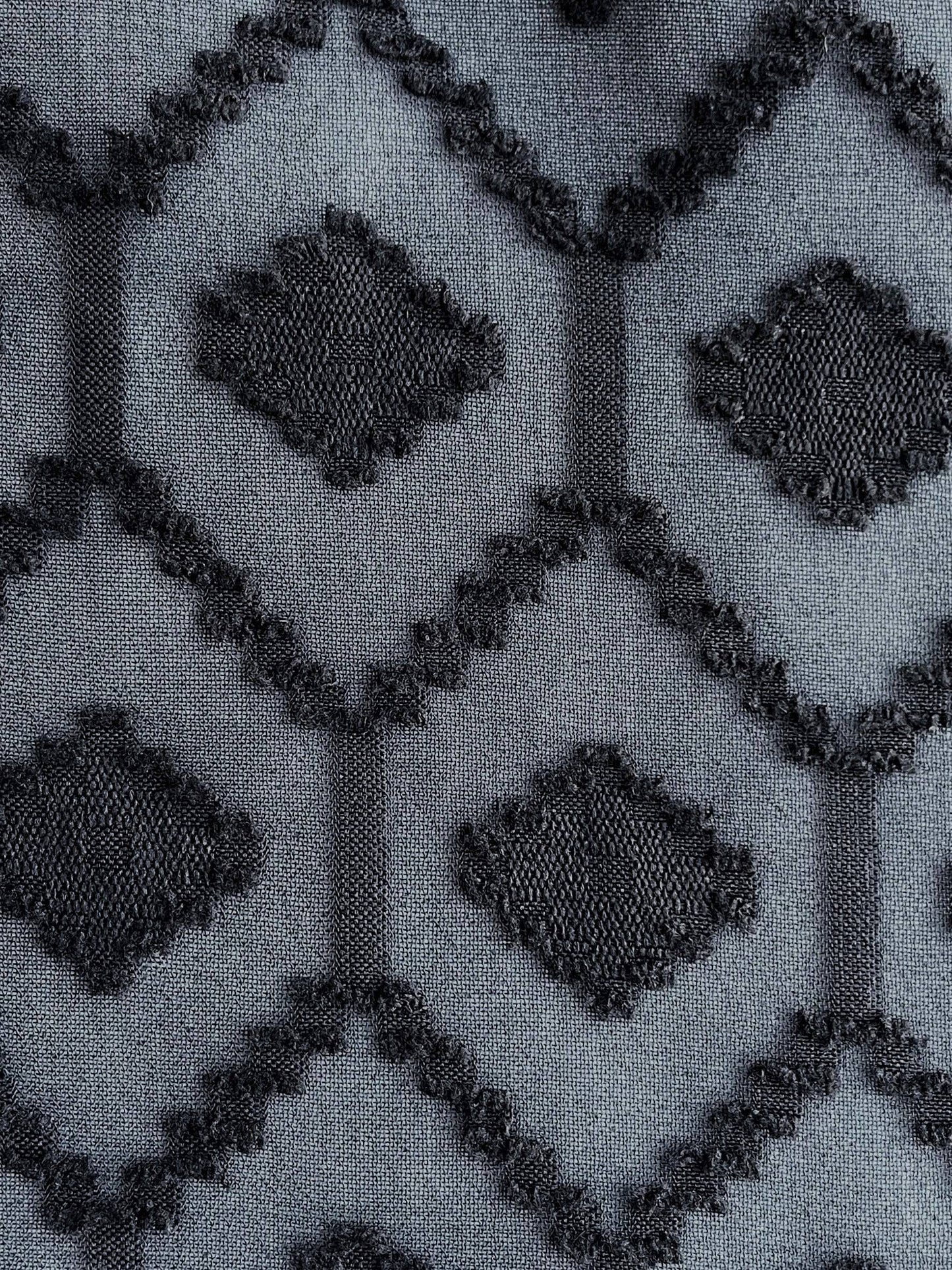 CORALIE: Voile à motif Sur-Brodé