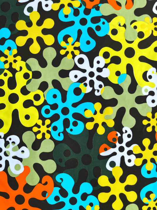 MONA: Maille imprimé Rétro