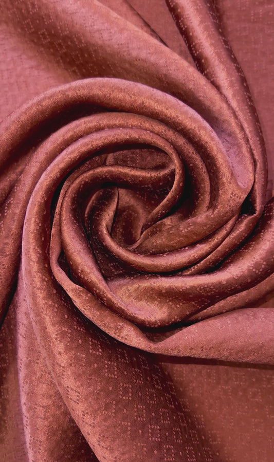 JOLLY: Jacquard de soie à petit motif carré