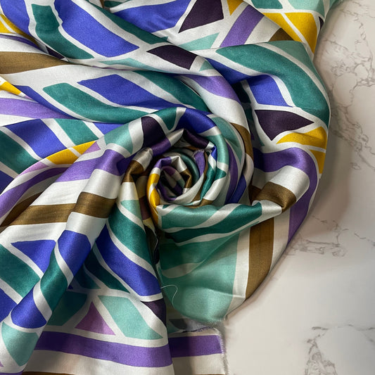 AZIEL: Satin main soie motifs géométriques