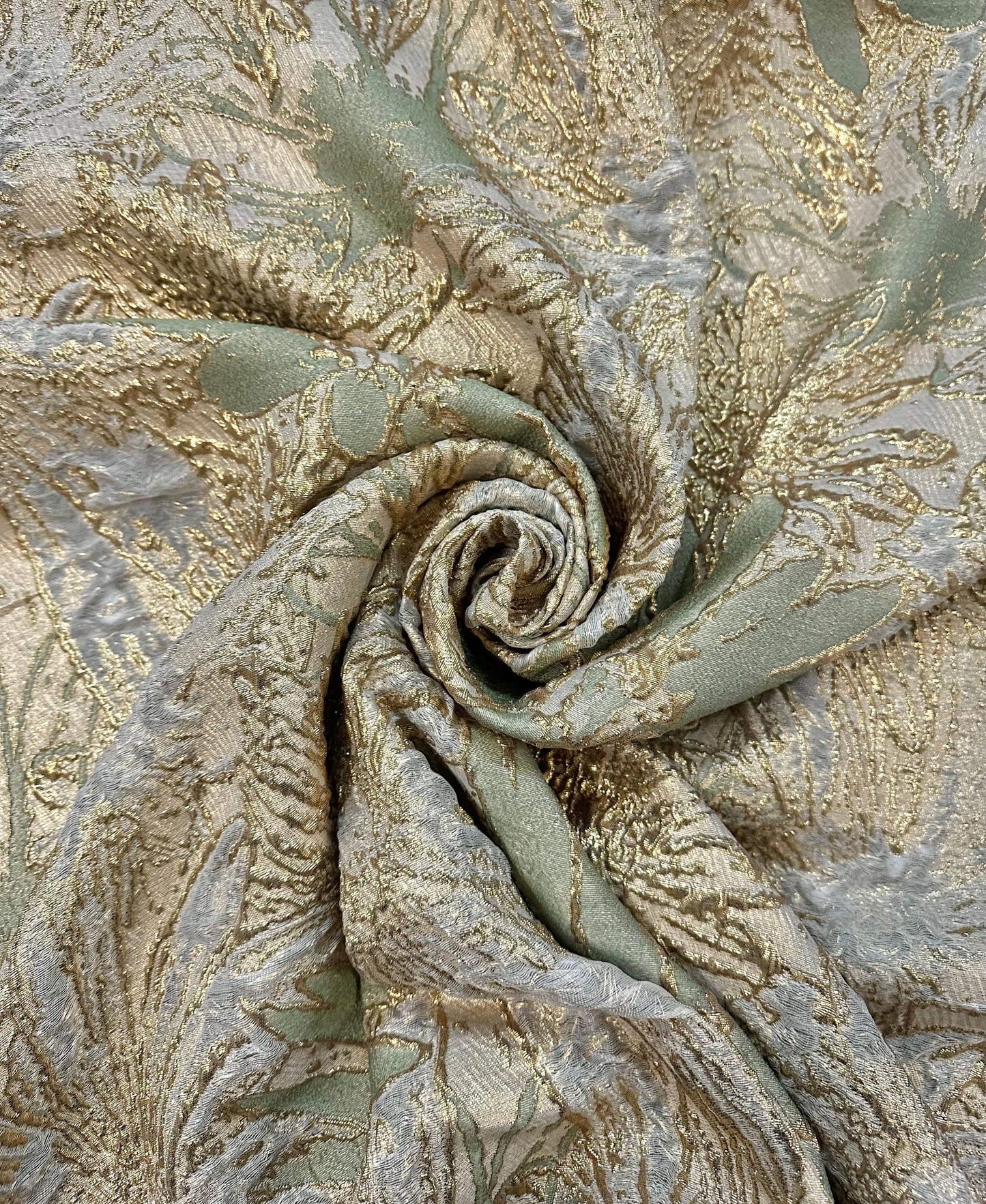 LOUIS: Brocard couture fleurs tissés