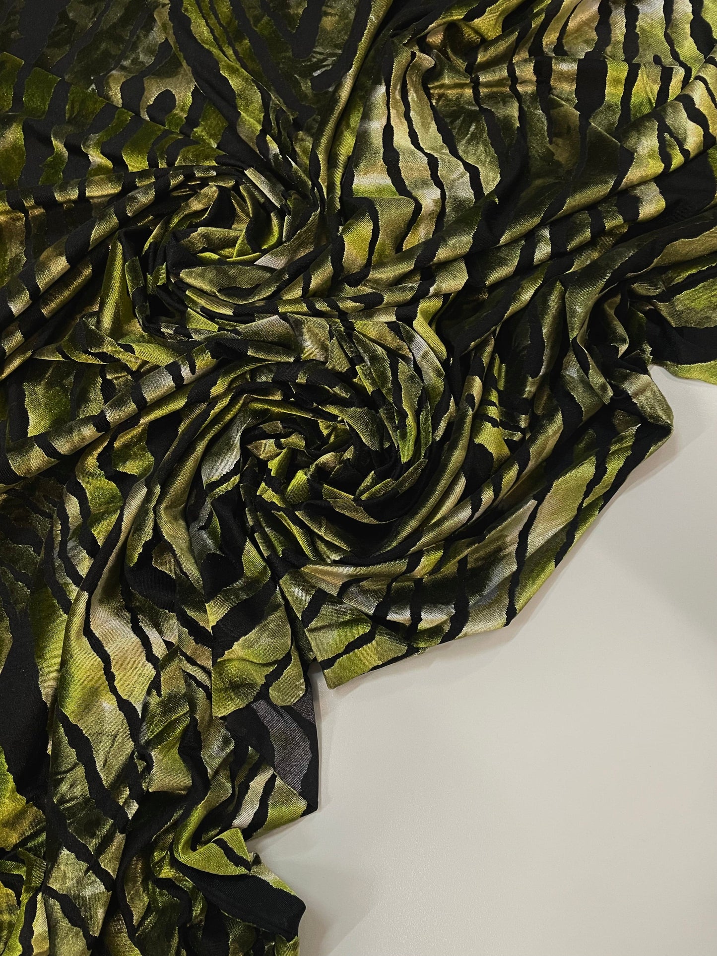 ELIJAH: Velour devoré zébré lycra