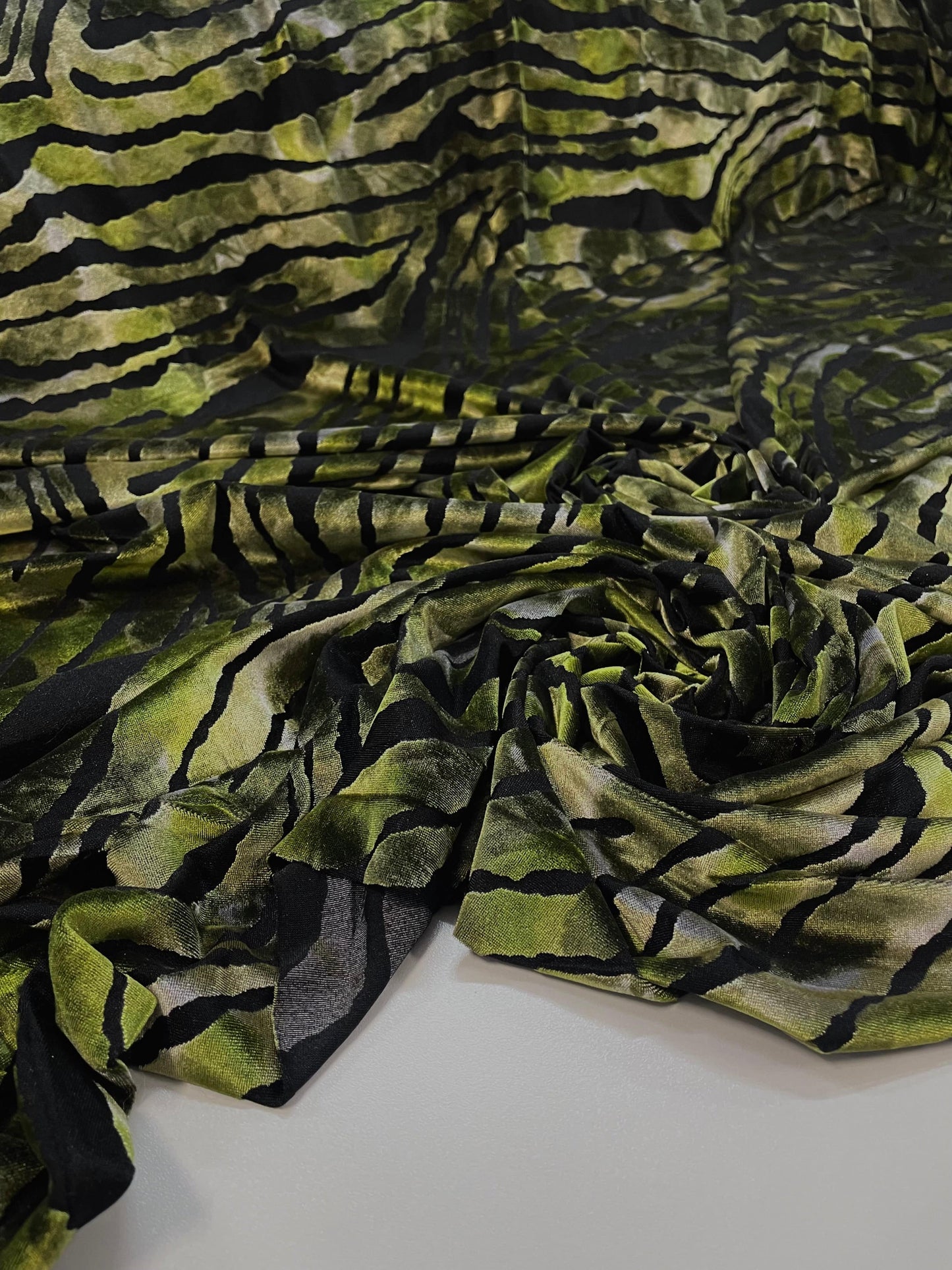 ELIJAH: Velour devoré zébré lycra