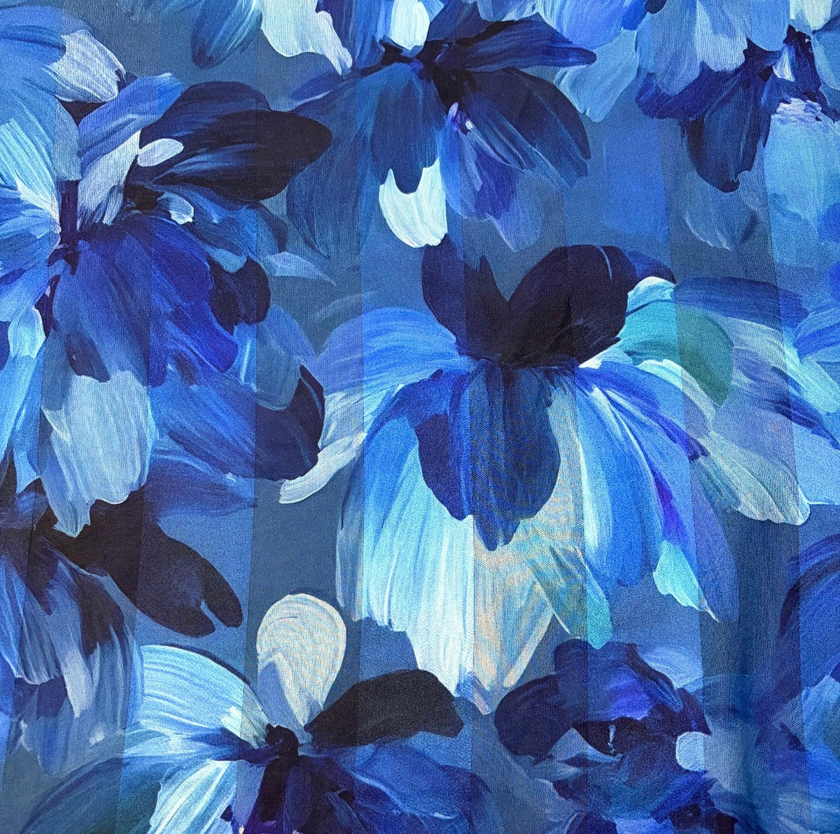 BLEUNN : Bande satin a imprimé floral bleu