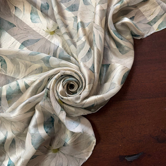 MIRANDA : Bande satin imprimé floral argenté
