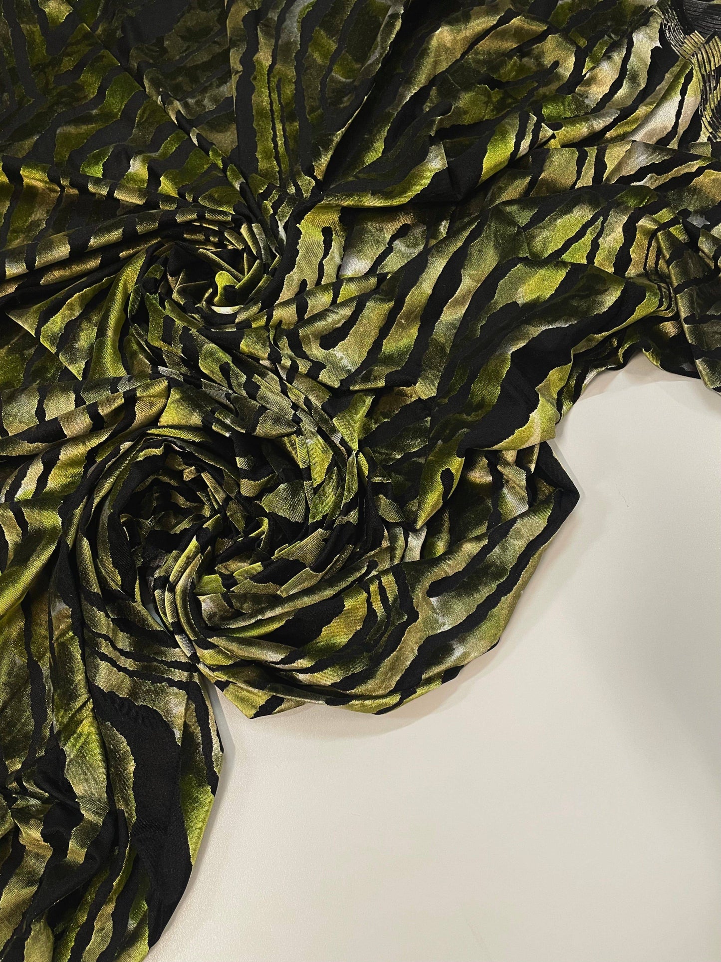 ELIJAH: Velour devoré zébré lycra