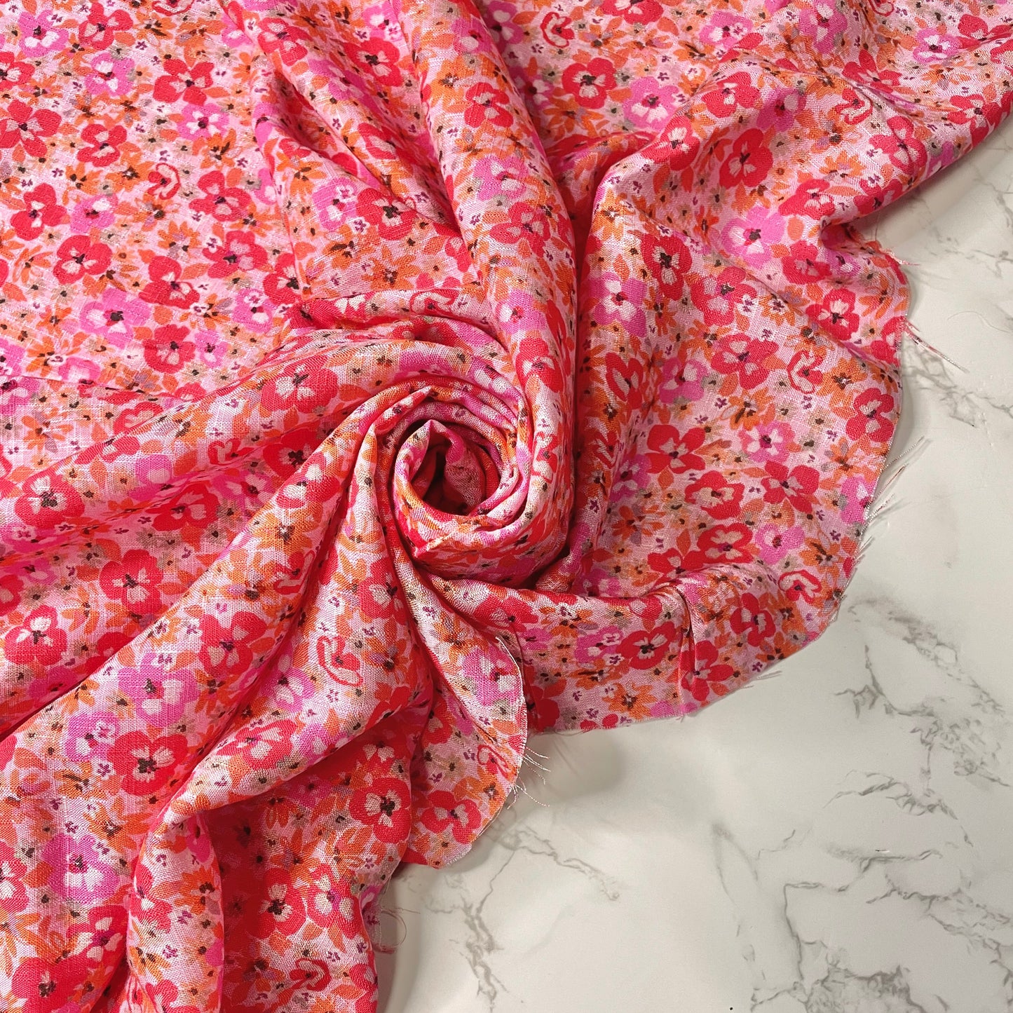 AVALIA: Voile de coton tissage lin imprimé prairie