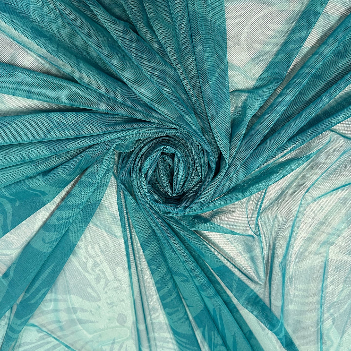BLOOM : Tulle imprimé motif grosses fleurs bleues