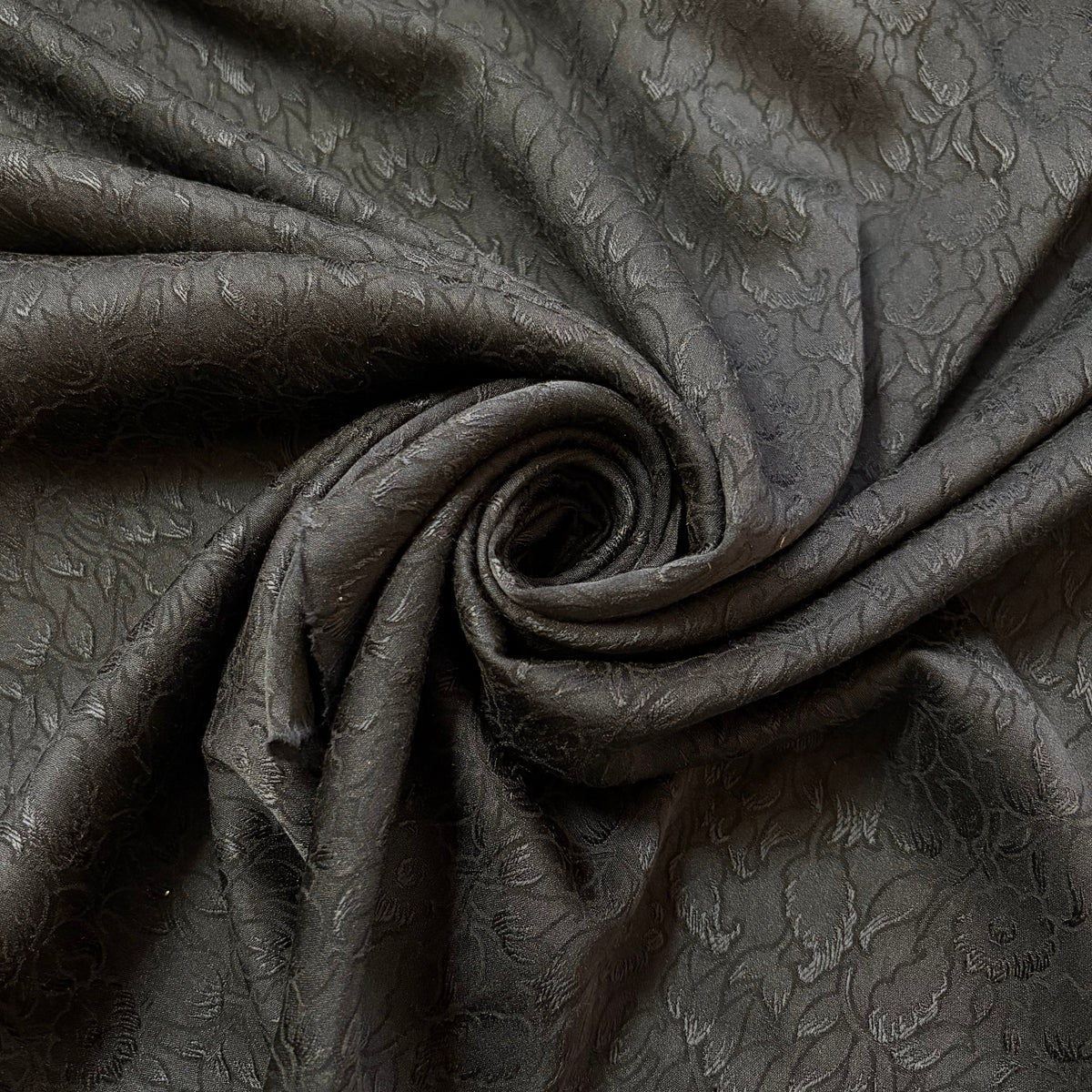 CALYPSO : Jacquard de soie floral noir