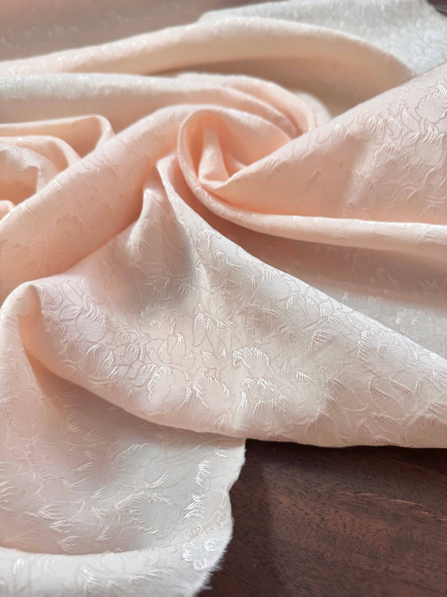 Rosemonde jacquard poudre floral