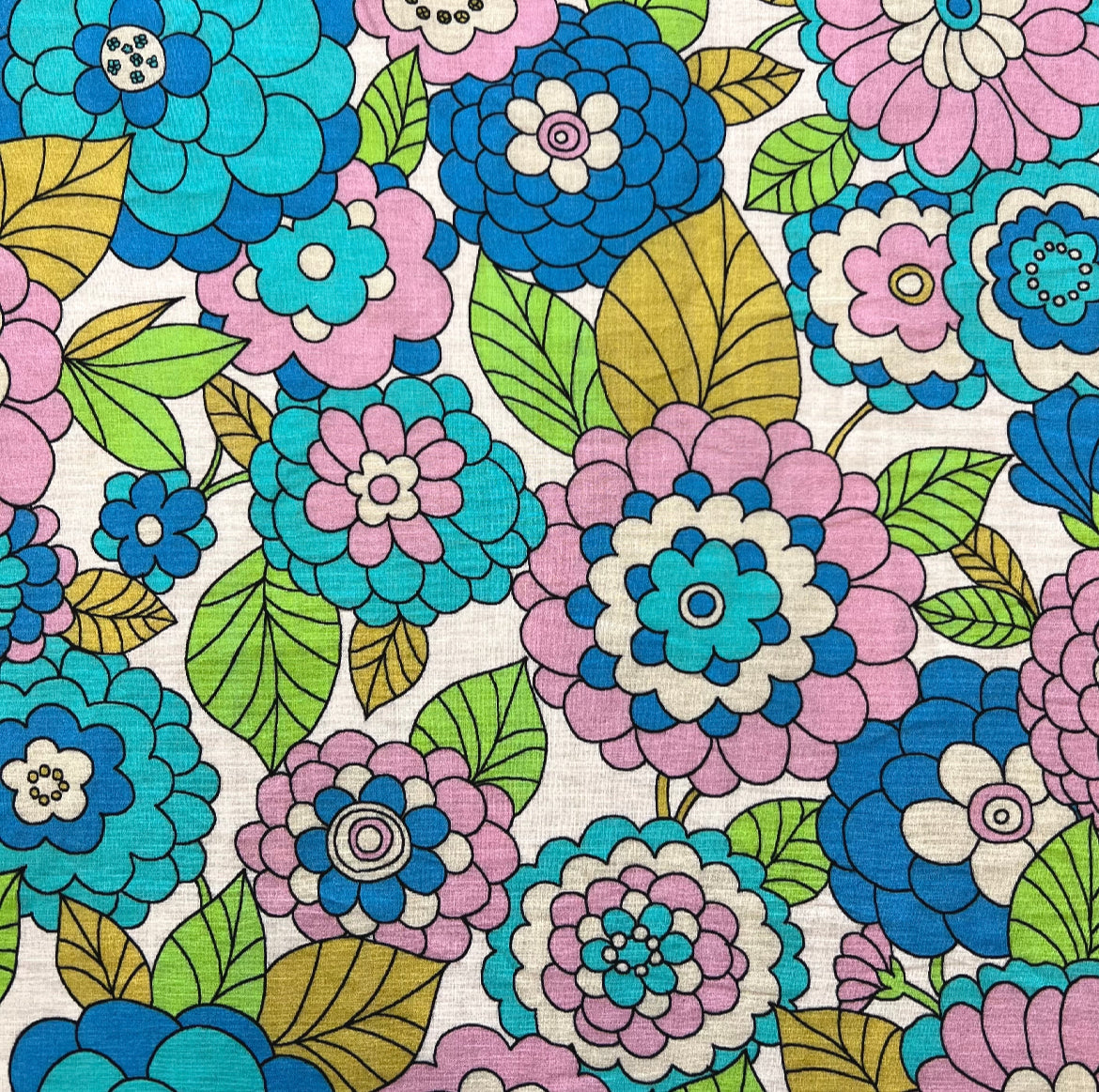 JUNIE: Tissu de coton rétro imprimé florale