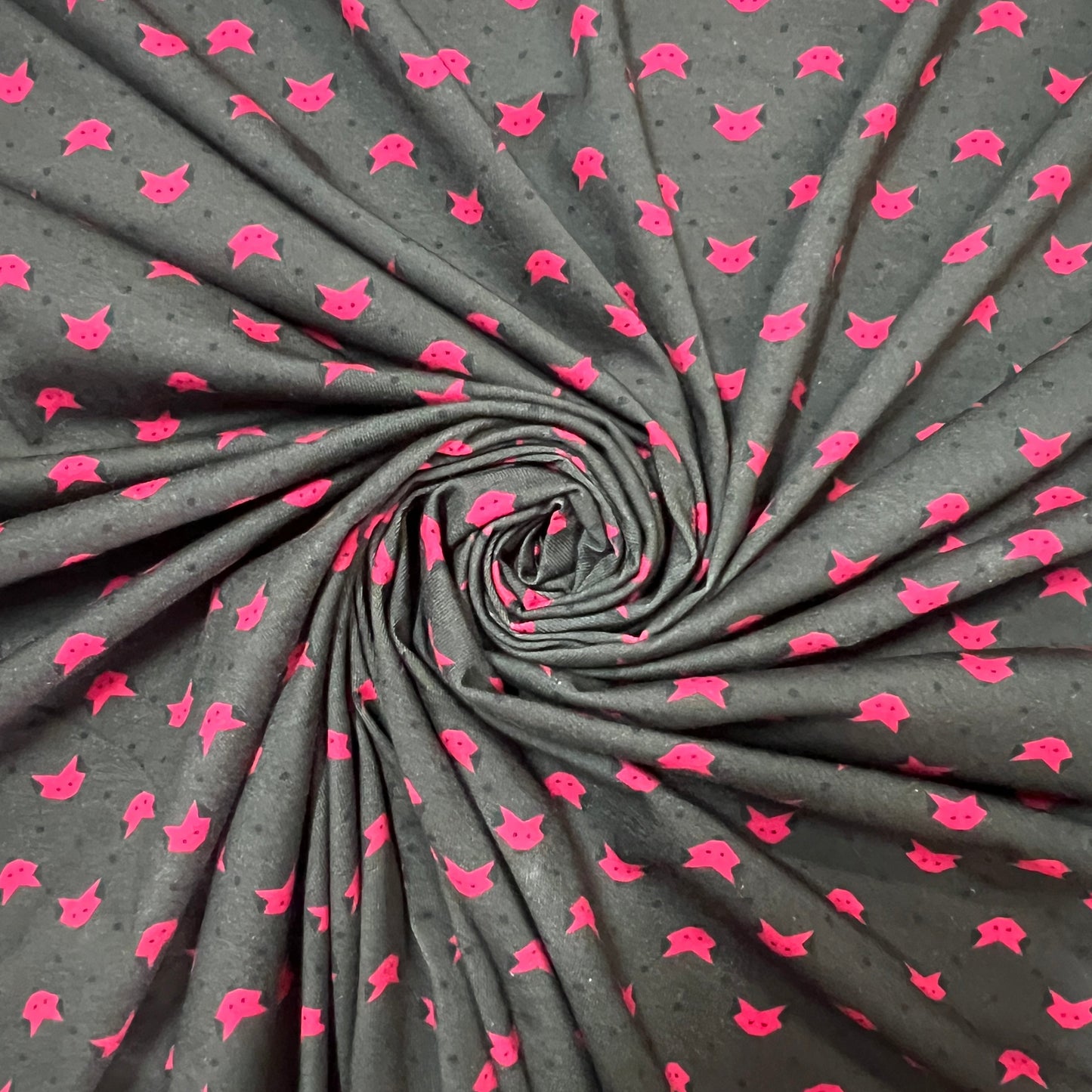 ANAÉ : Maille à motif rose