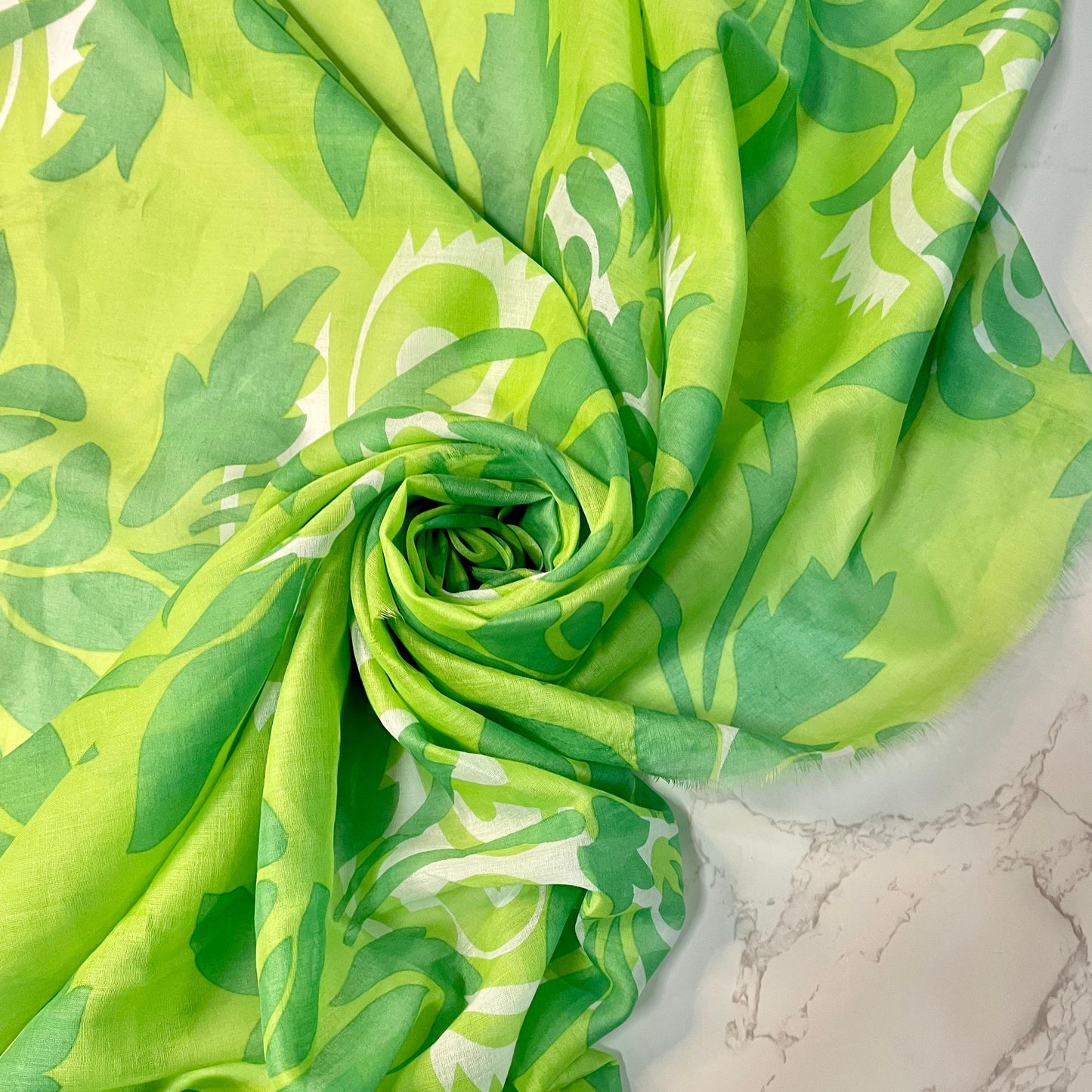 THÉODORE: Contemporary plant-based cotton veil