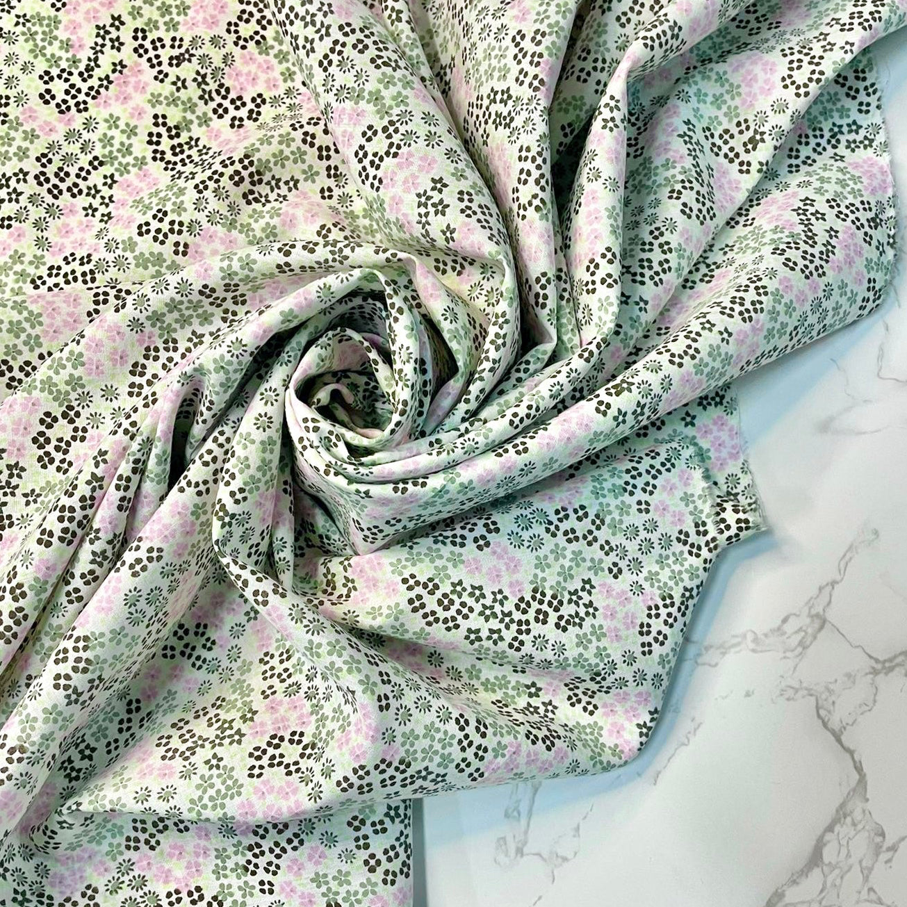MYA: Voile de coton imprimé petite marguerite