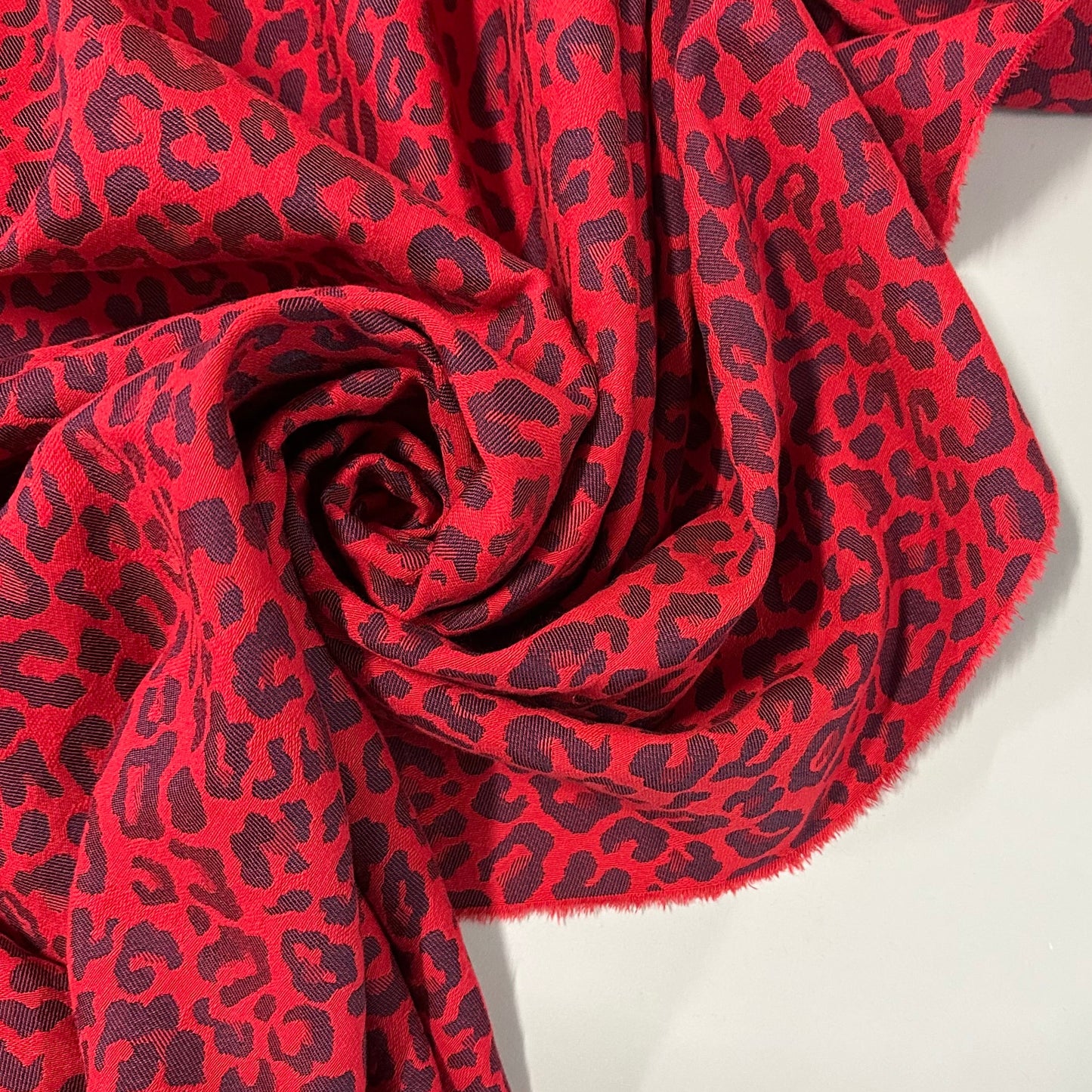 ZAYA : Jacquard en coton à motif léopard stylisé