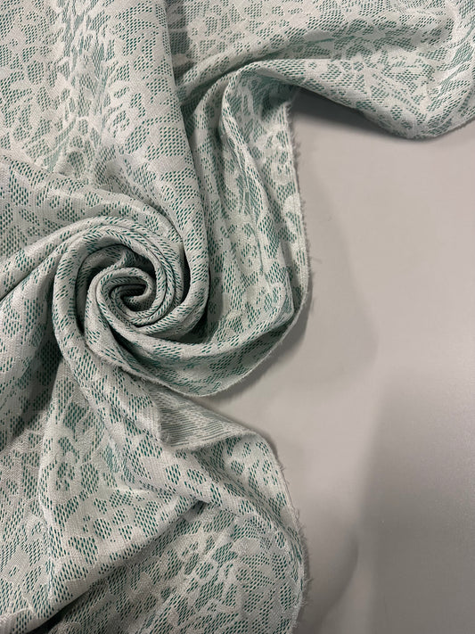 FLOREA : Jacquard coton floral ajouré