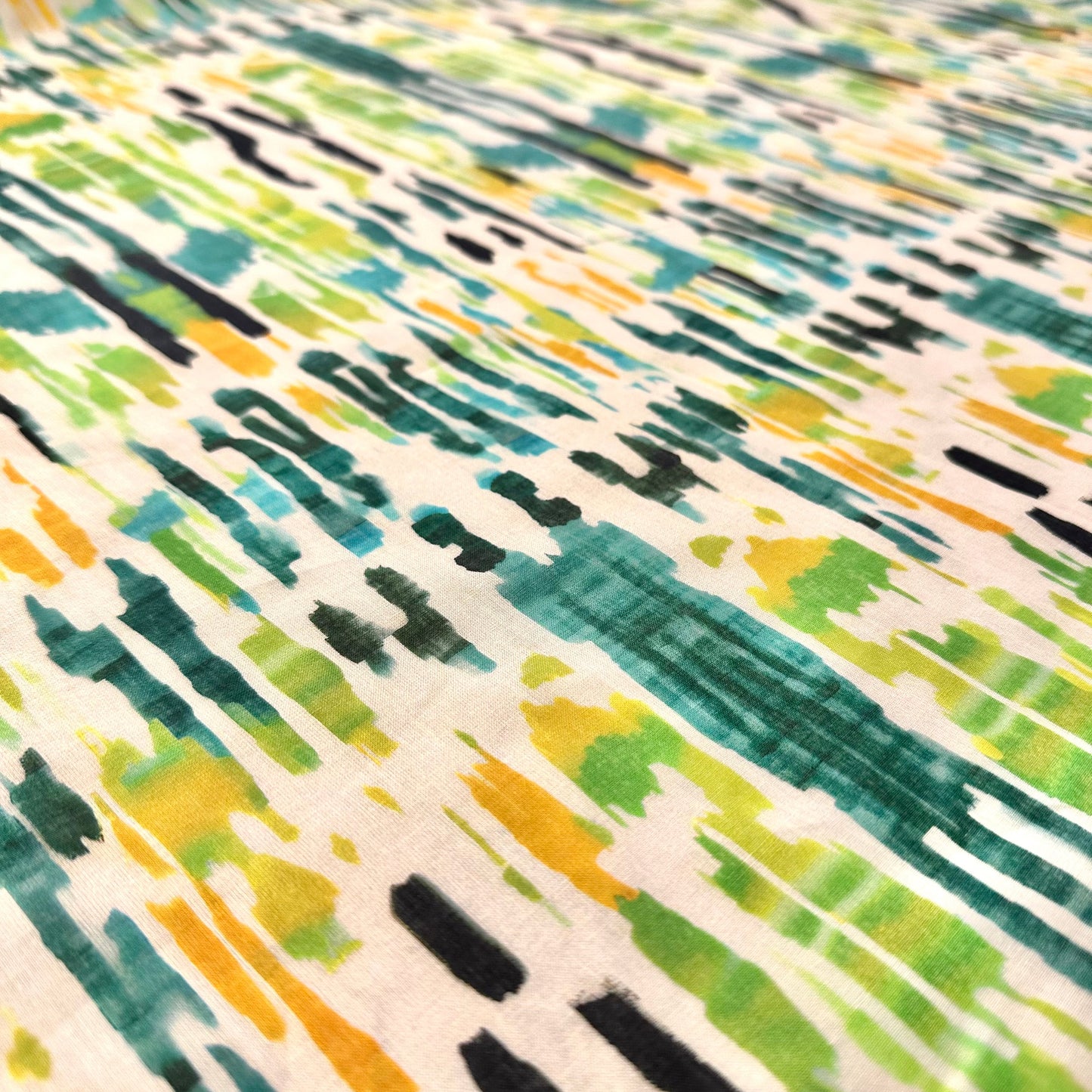 AGLAÉ: hand-painted effect printed cotton poplin