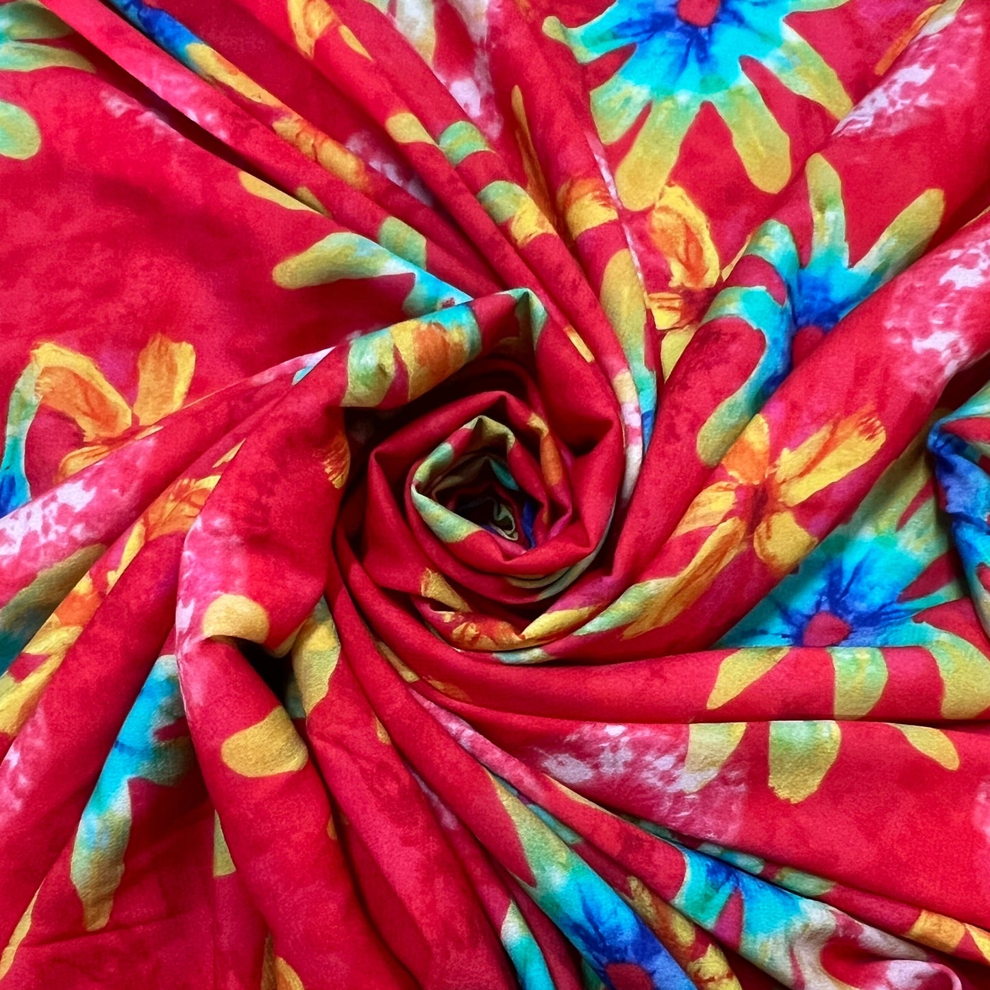 Athena : Crêpes viscose floral effet tie and die