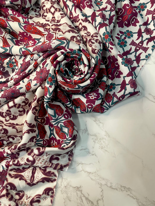 AMIRA: Drap de viscose imprimé bohème