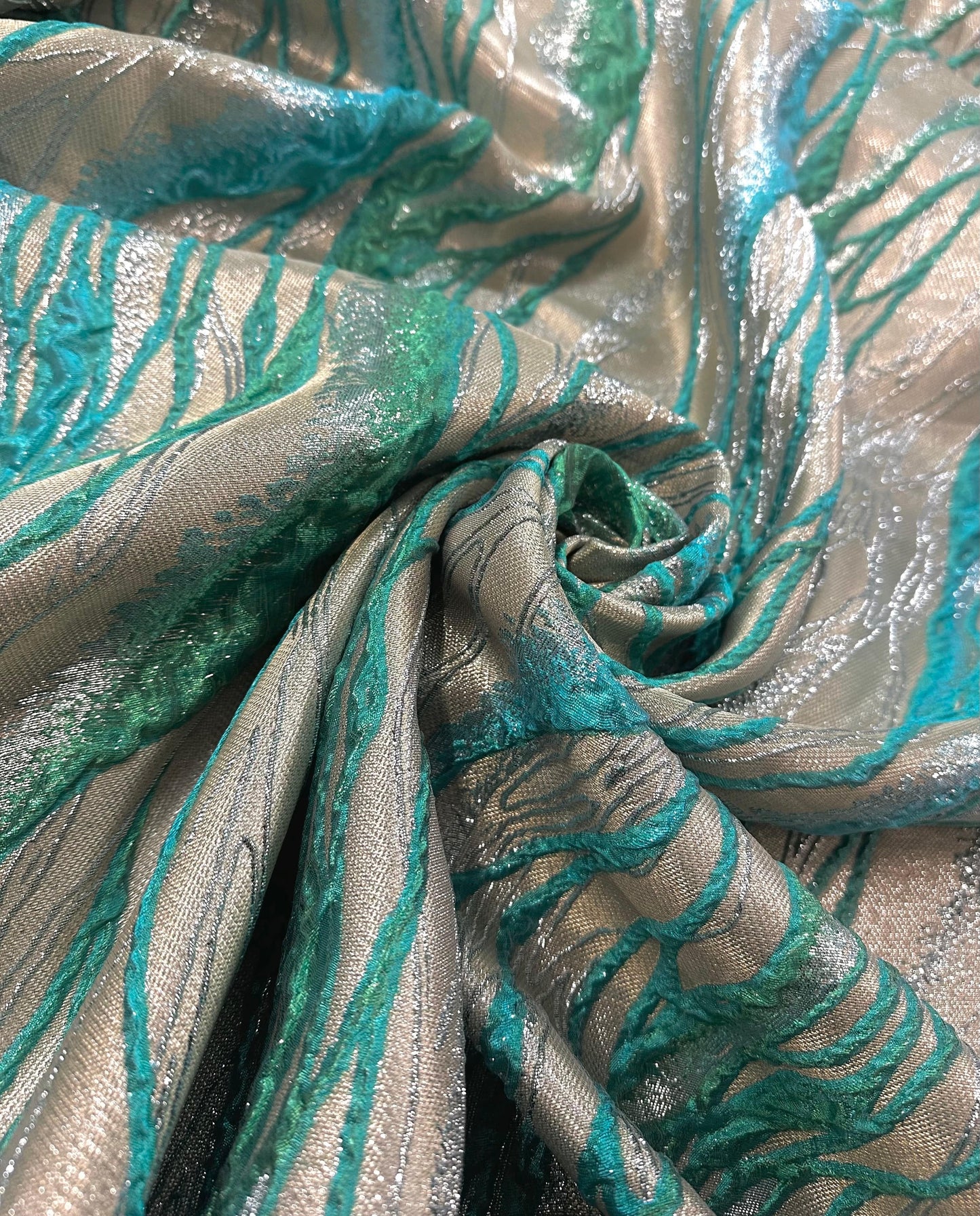 ISMAËL: Brocard couture fleurs tissés