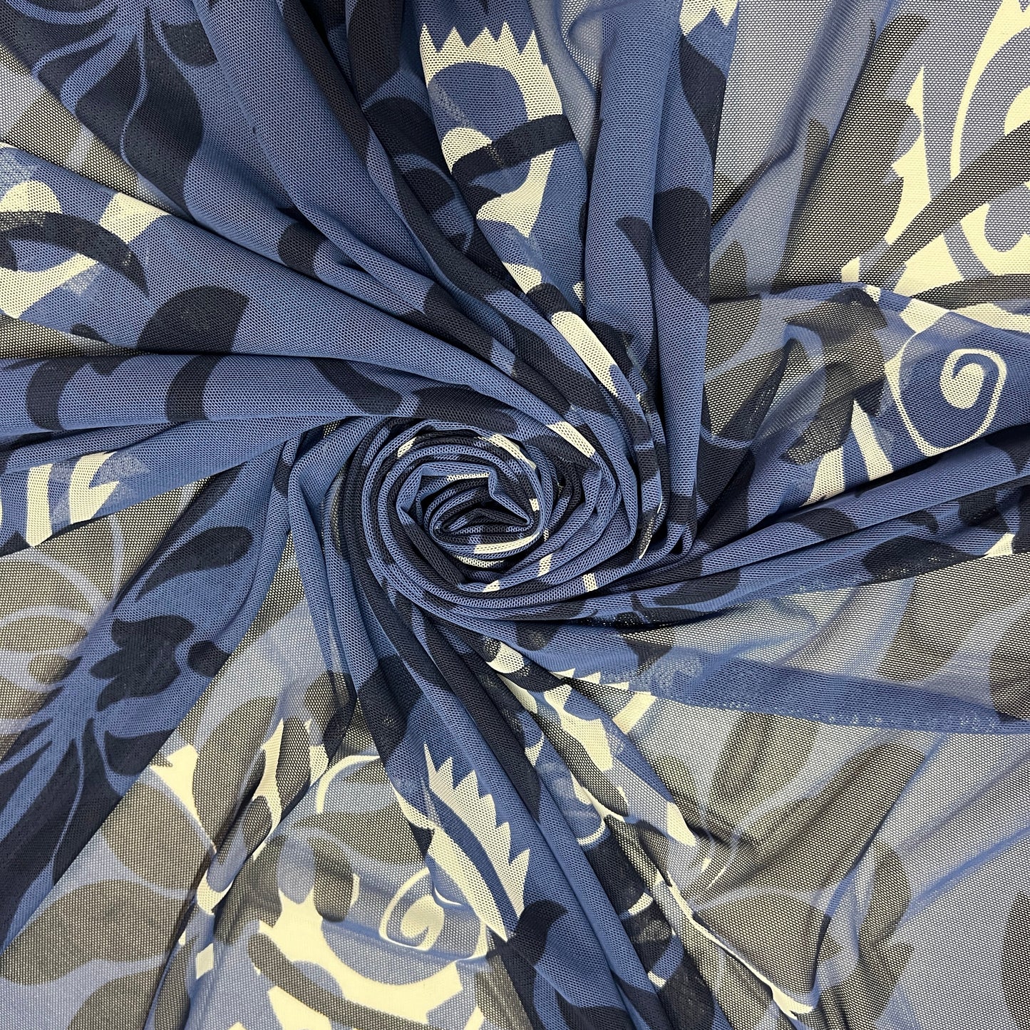 AZURA : Tulle imprimė motif floral bleu