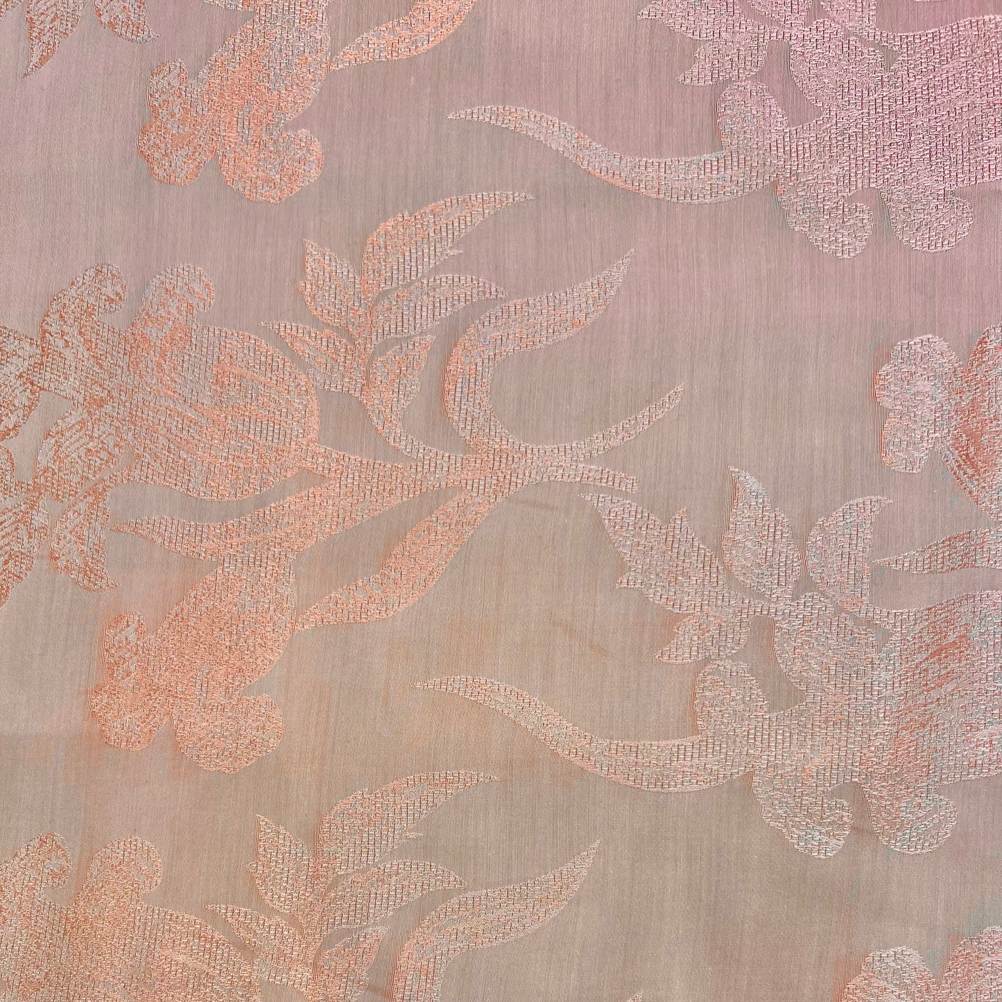 CLÉA: Jacquard viscose et soie floral couleur rose saumon