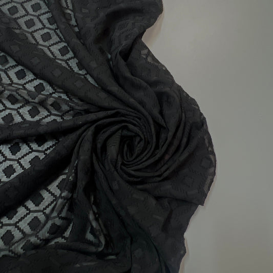 CORALIE: Voile à motif Sur-Brodé