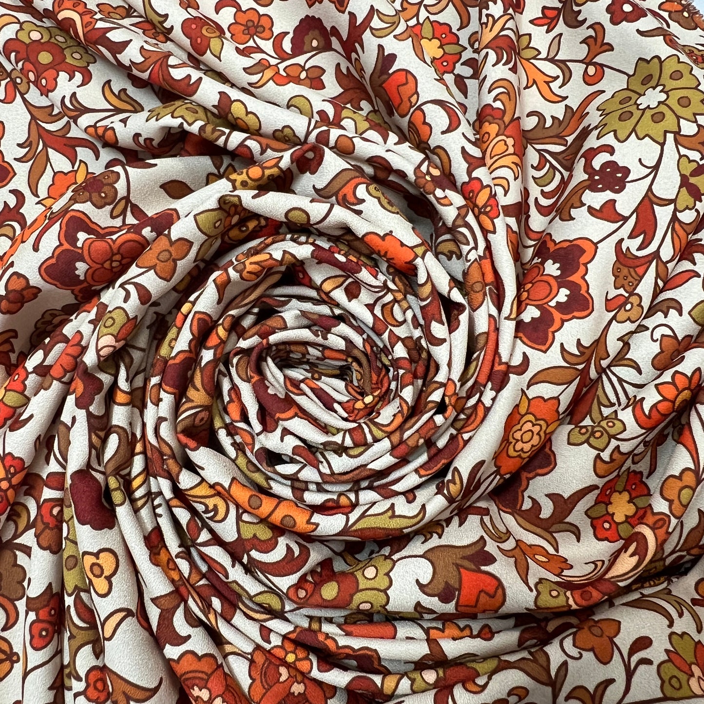 Nana : Crêpes imprimé floral rétro