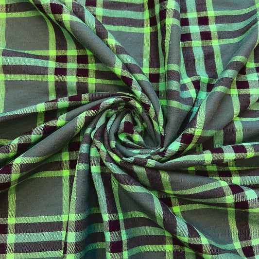 CORNEILLE: Tissu tartan écossais noir et vert émeraude