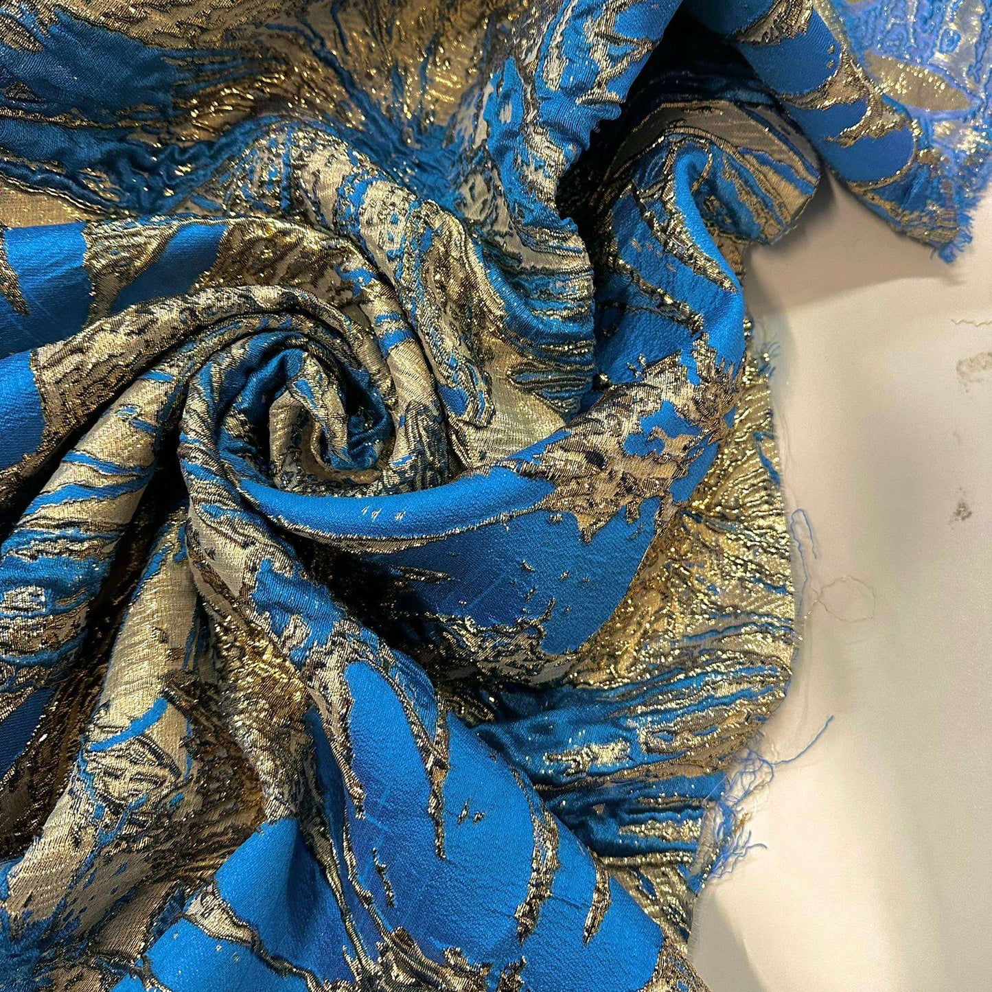 STAN: Brocard couture fleurs tissés