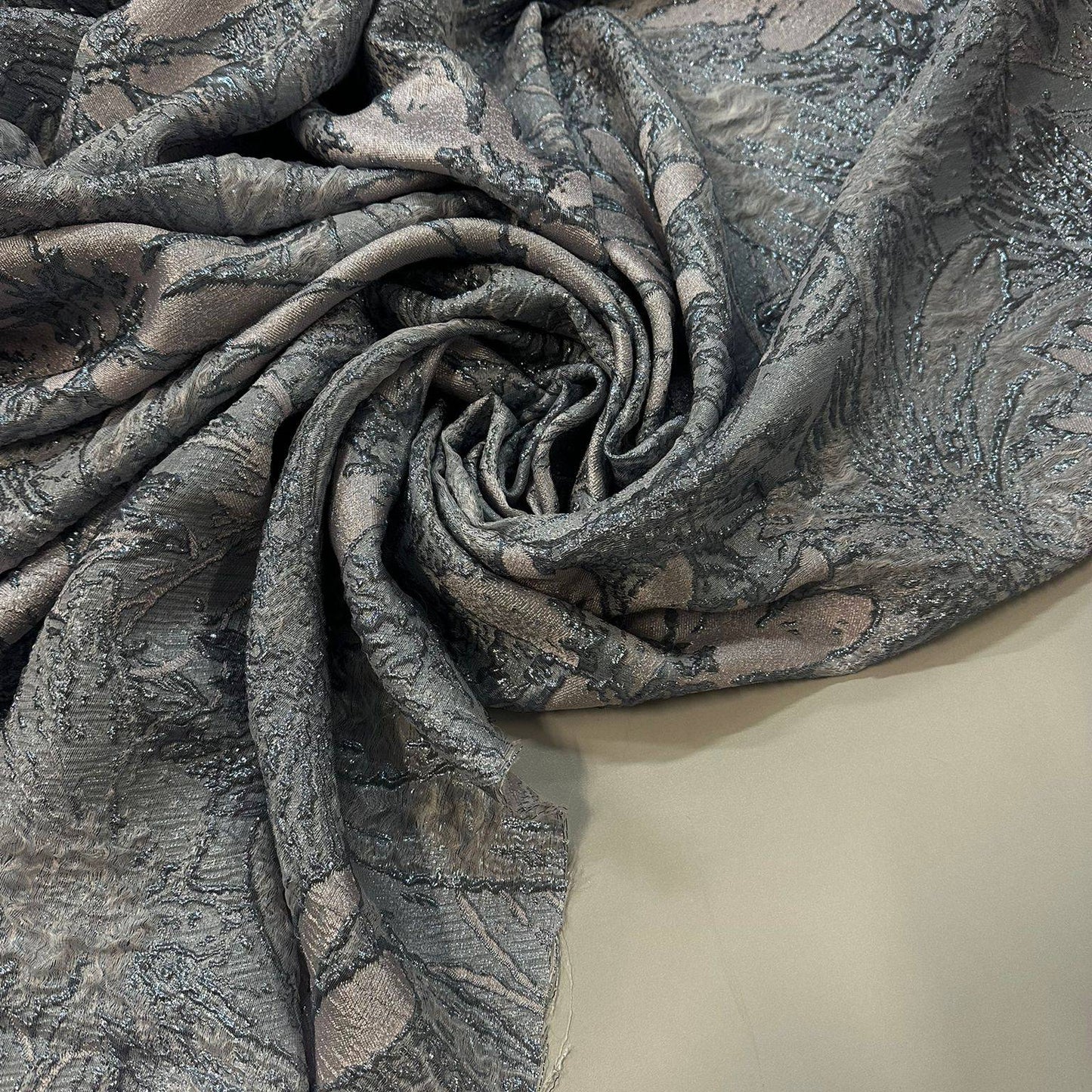 XENIA: Brocard couture fleurs tissés