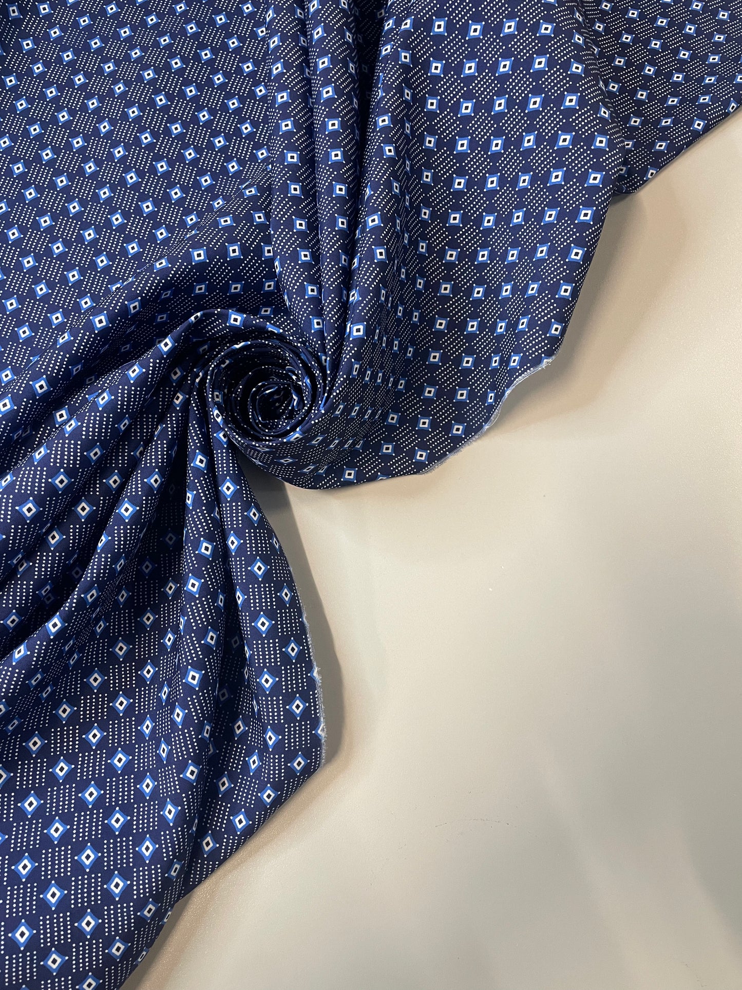 RAMA: Toile déperlante à petit losange