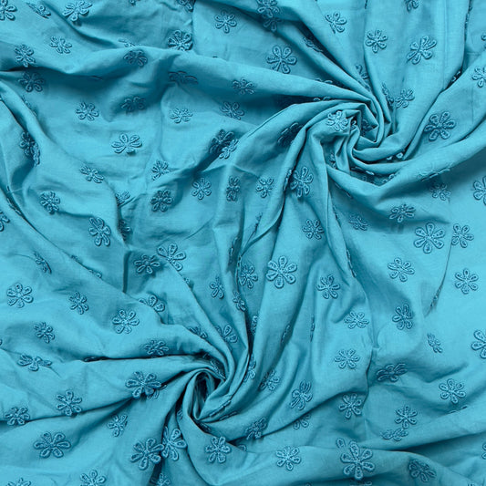 COUPON: AZURA : Coton brodé floral: 1.30m