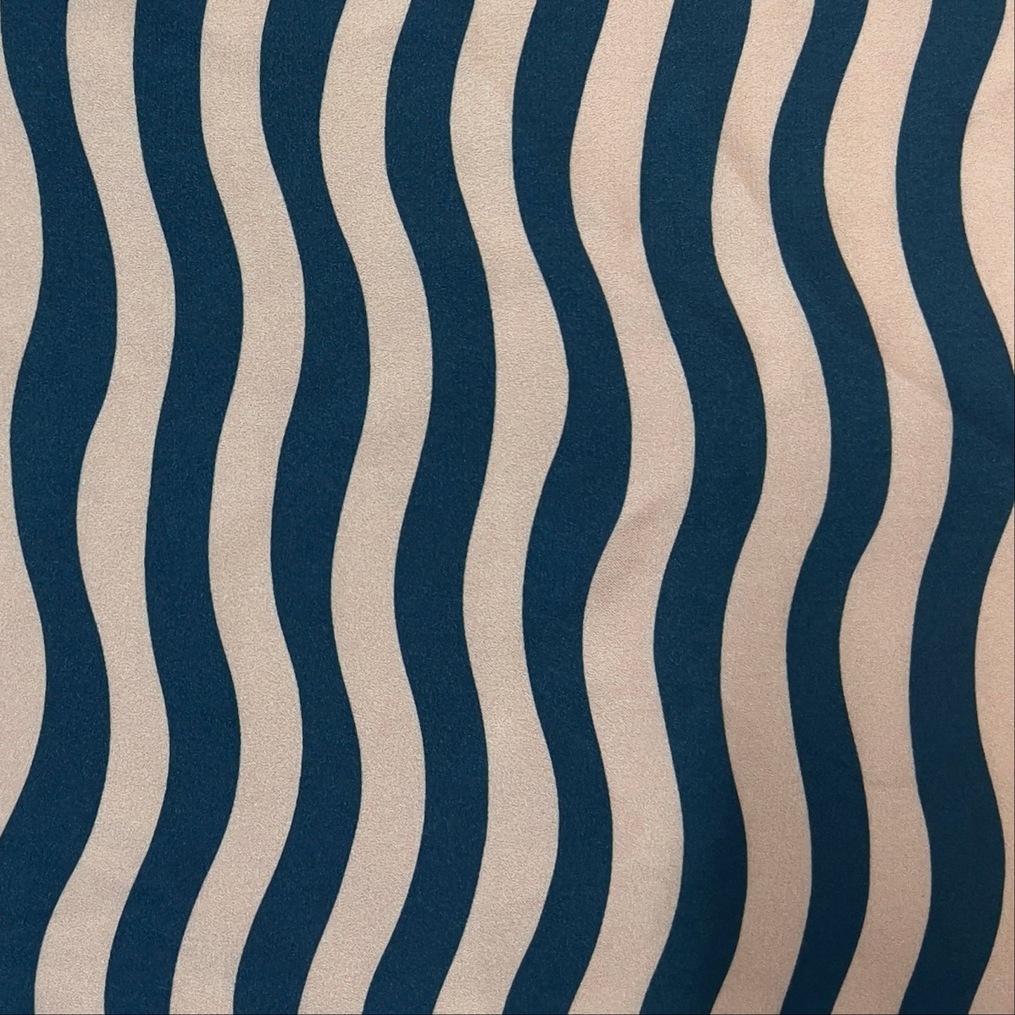 COUPON : OCÉANE Satin imprimé vagues : 3,70m