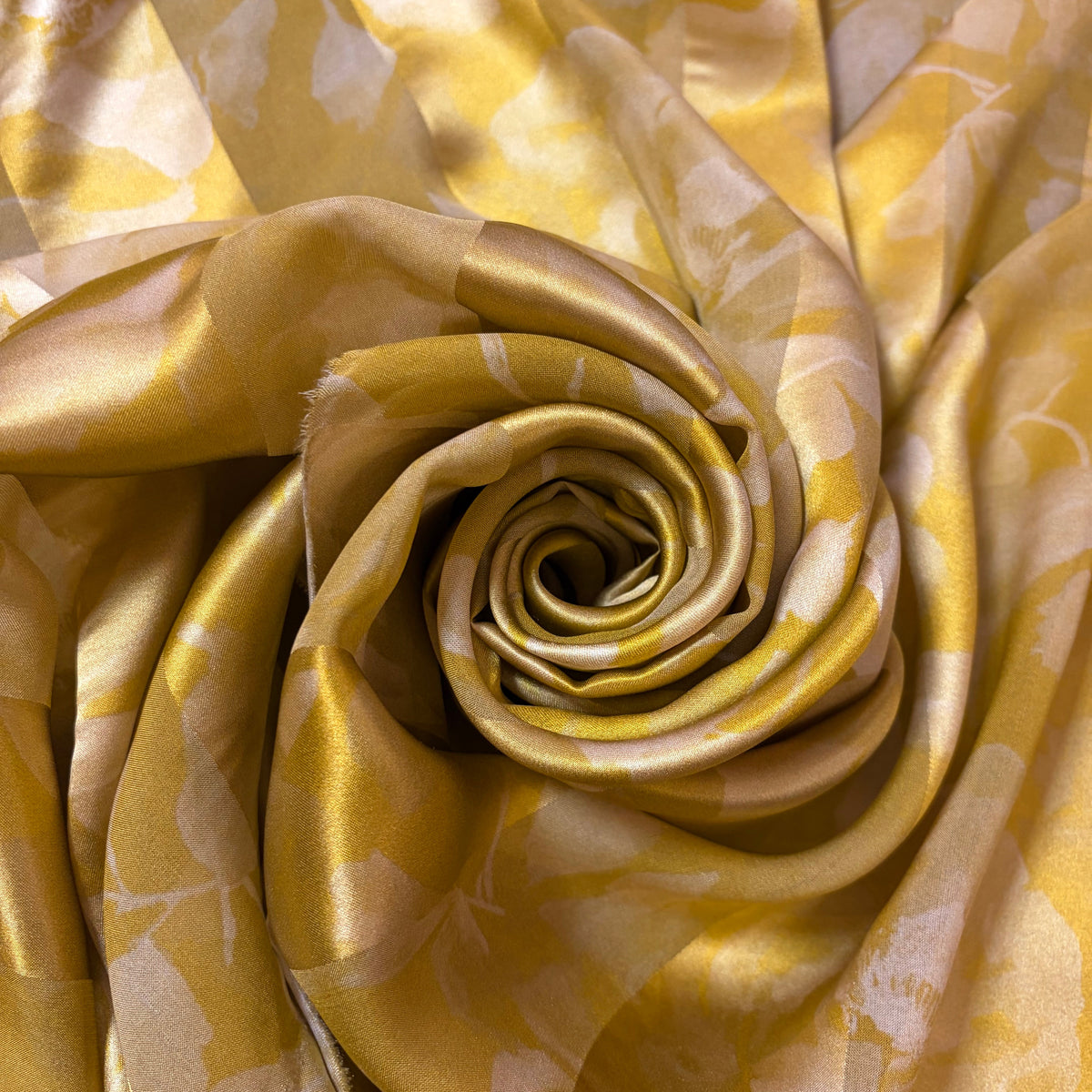 GOLDIE : Bande satin imprimé floral doré